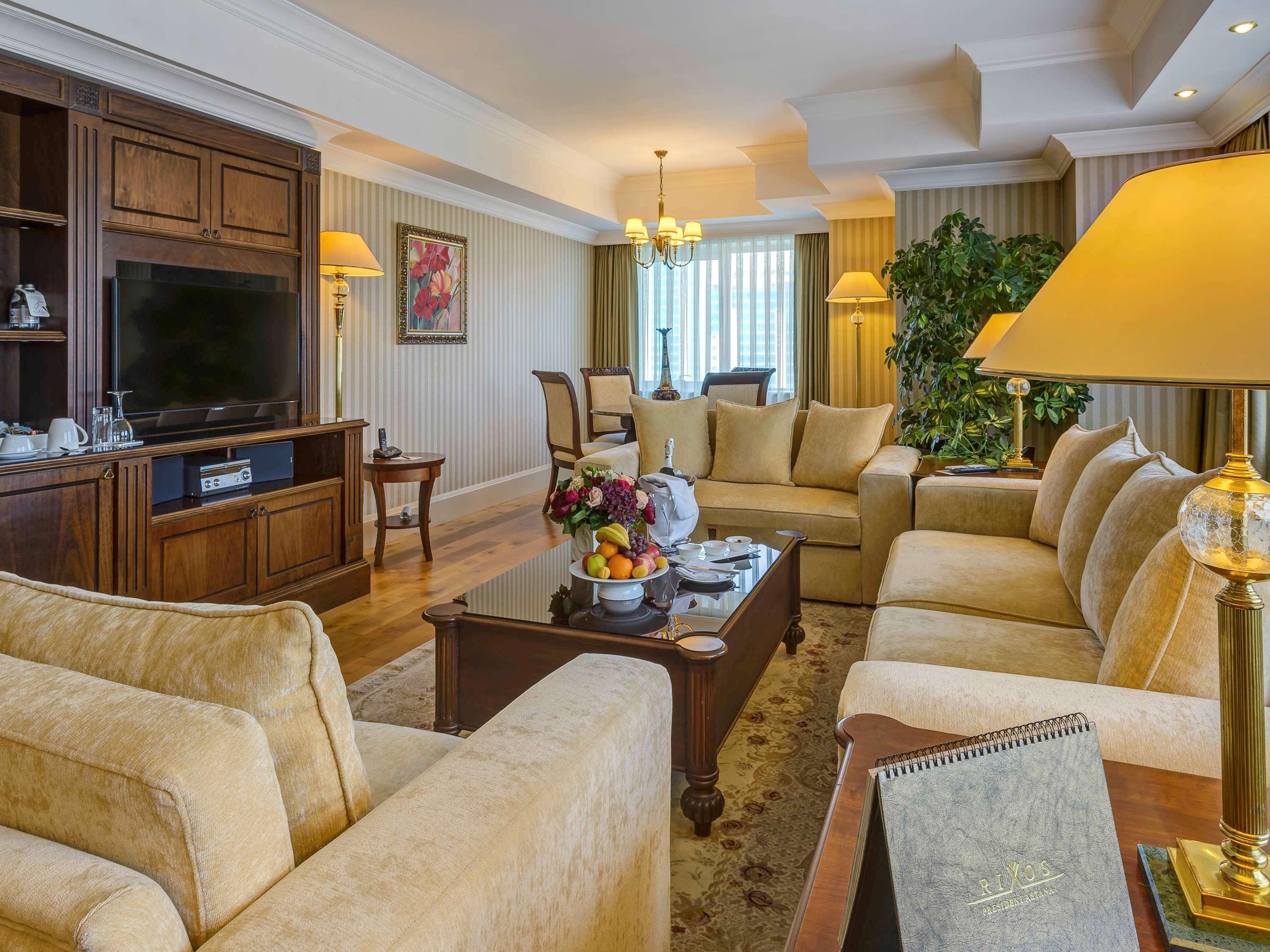 Rixos President Hotel Astana Εξωτερικό φωτογραφία