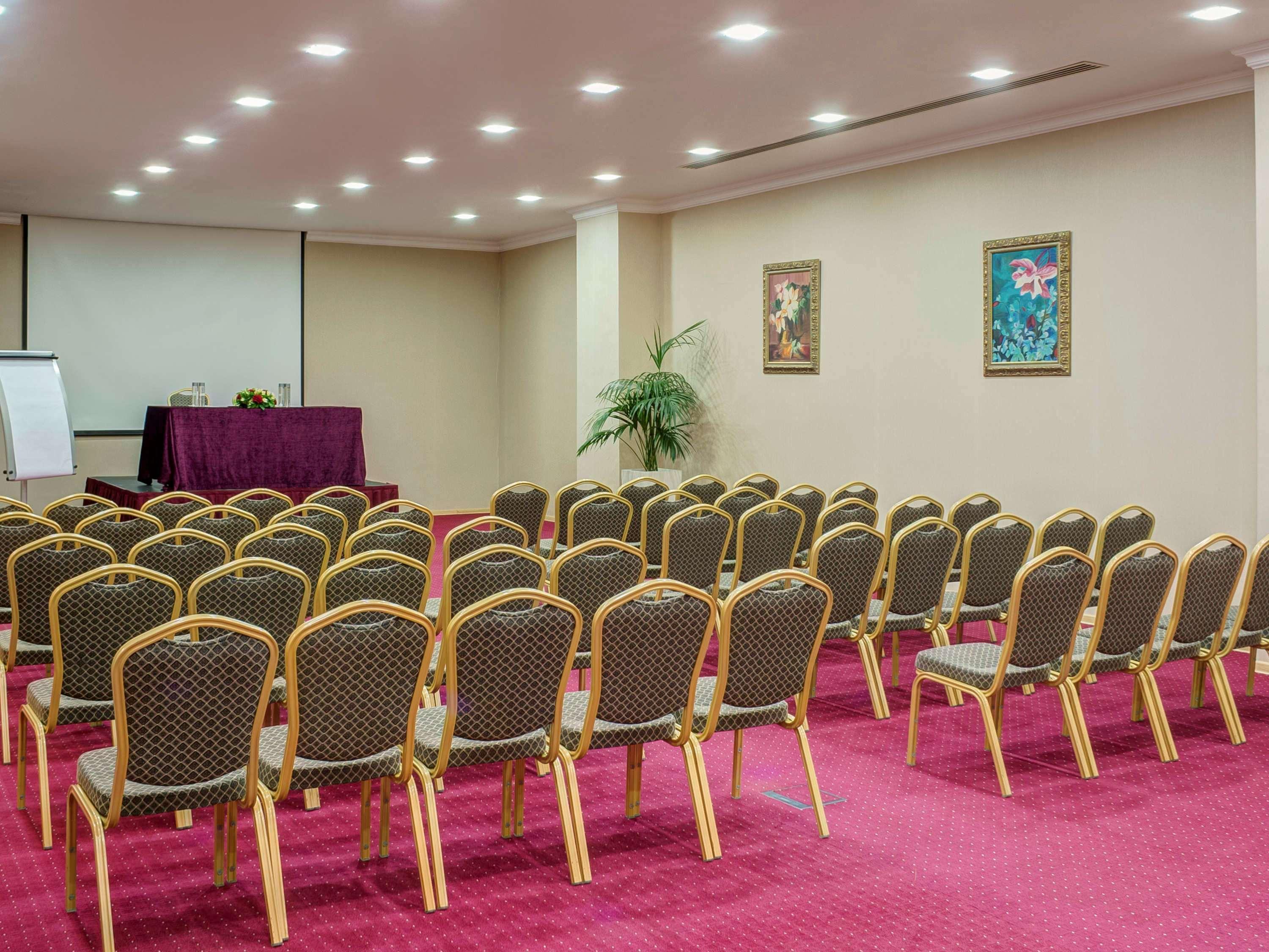 Rixos President Hotel Astana Εξωτερικό φωτογραφία