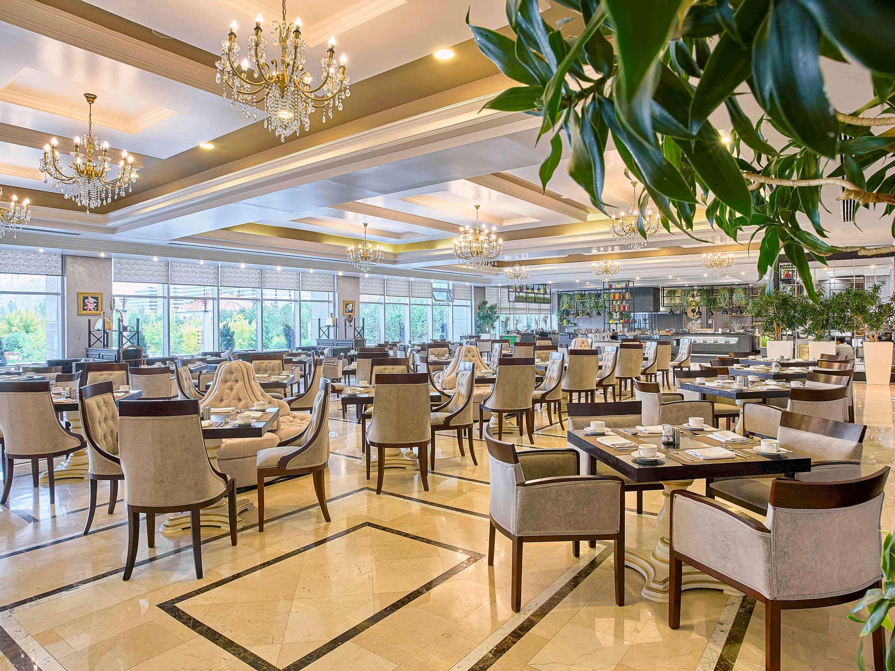 Rixos President Hotel Astana Εξωτερικό φωτογραφία