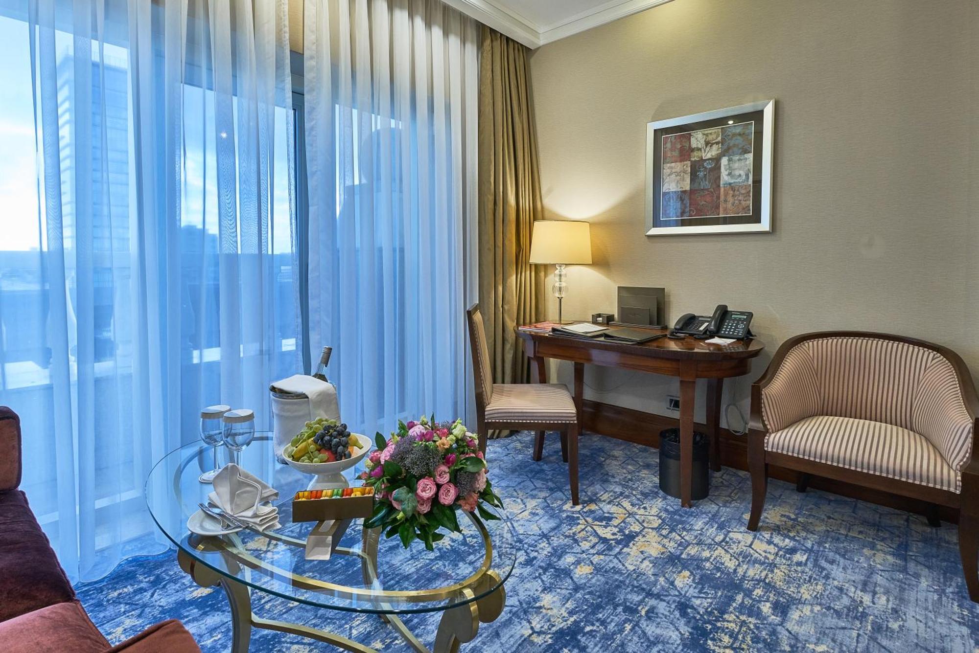 Rixos President Hotel Astana Εξωτερικό φωτογραφία